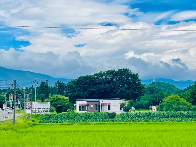 さかい珈琲蔵王山水苑前店オープン準備をしています。画像1