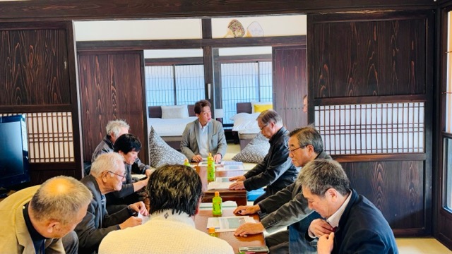 岩手県遠野市からの視察団と意見交換を行いました。画像1