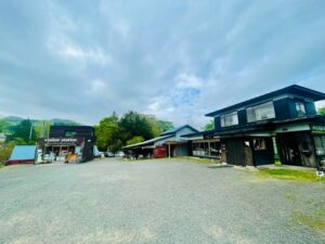 空き家が過去最多９００万戸、３０年で２倍に…「放置」３８５万戸の２割強で腐朽・破損 サムネイル画像