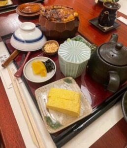 レストラン予約「食べログ」、インバウンド予約を本格開始、キャンセル料金の請求機能も実装 サムネイル画像