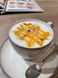 仕事終わりのひととき ～さかい珈琲 蔵王山水苑前店で癒しのディナー～ サムネイル画像