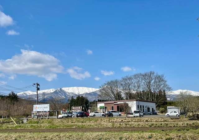さかい珈琲前で“ふれあいマルシェ”開催！春の蔵王で心あたたまるひとときを！画像2